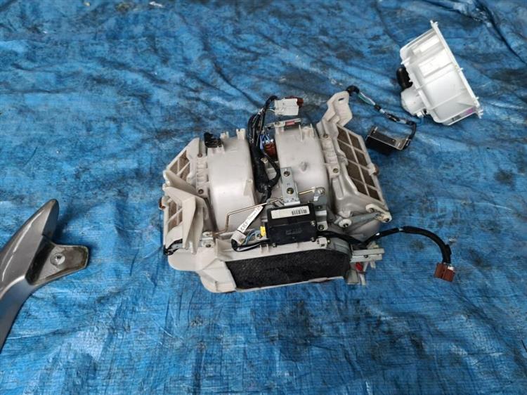 Мотор печки Хонда Легенд в Ноябрьске 206136